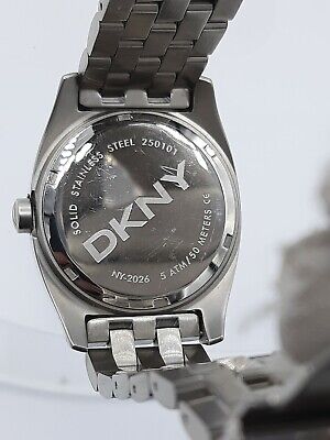 DKNY NY2026 men's watch NOS stainless steel NY-2026 5 ATM