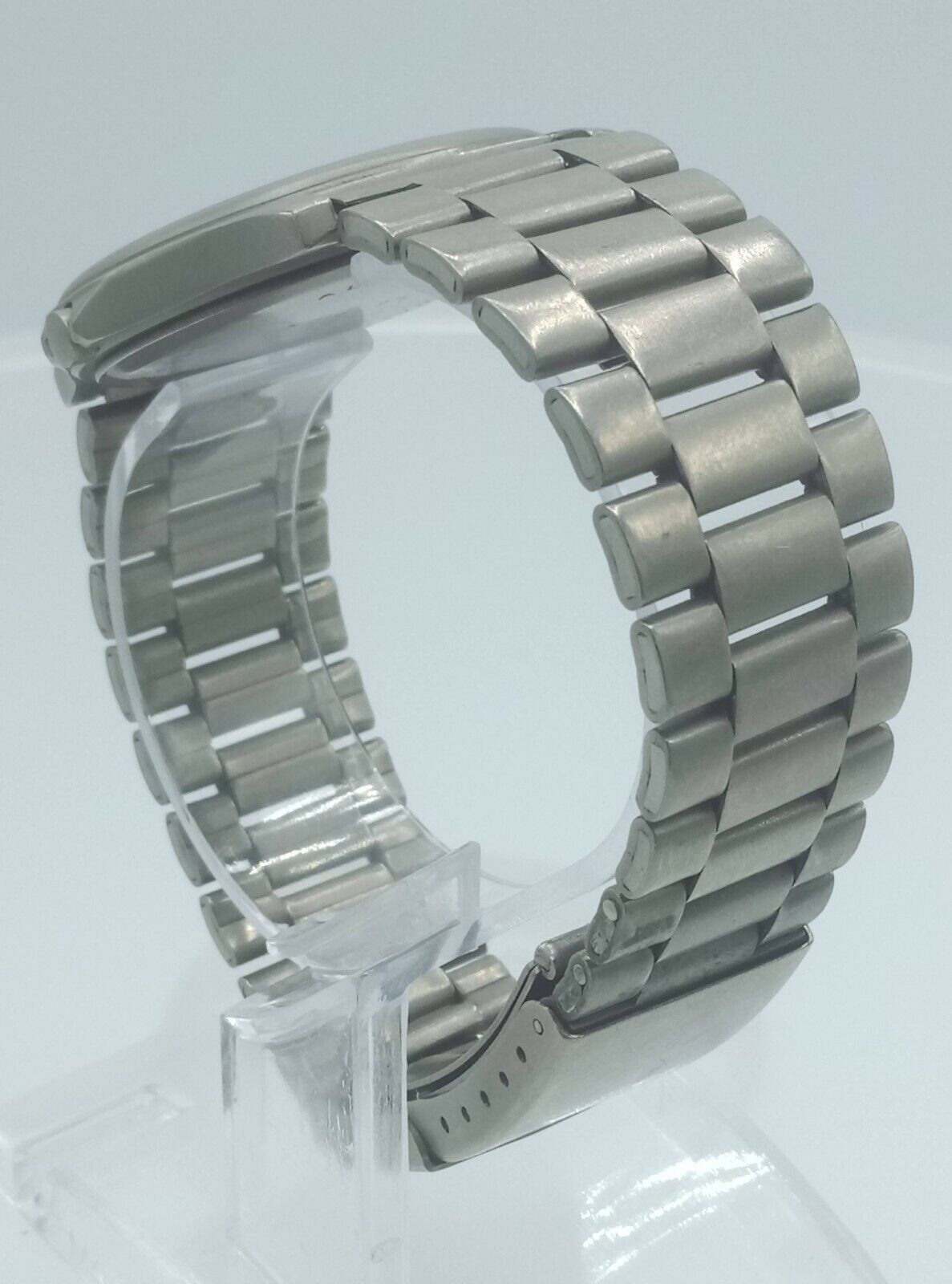 Prisma Titanium men's watch 509.24.191 solid titanium links bracelet 5 ATM