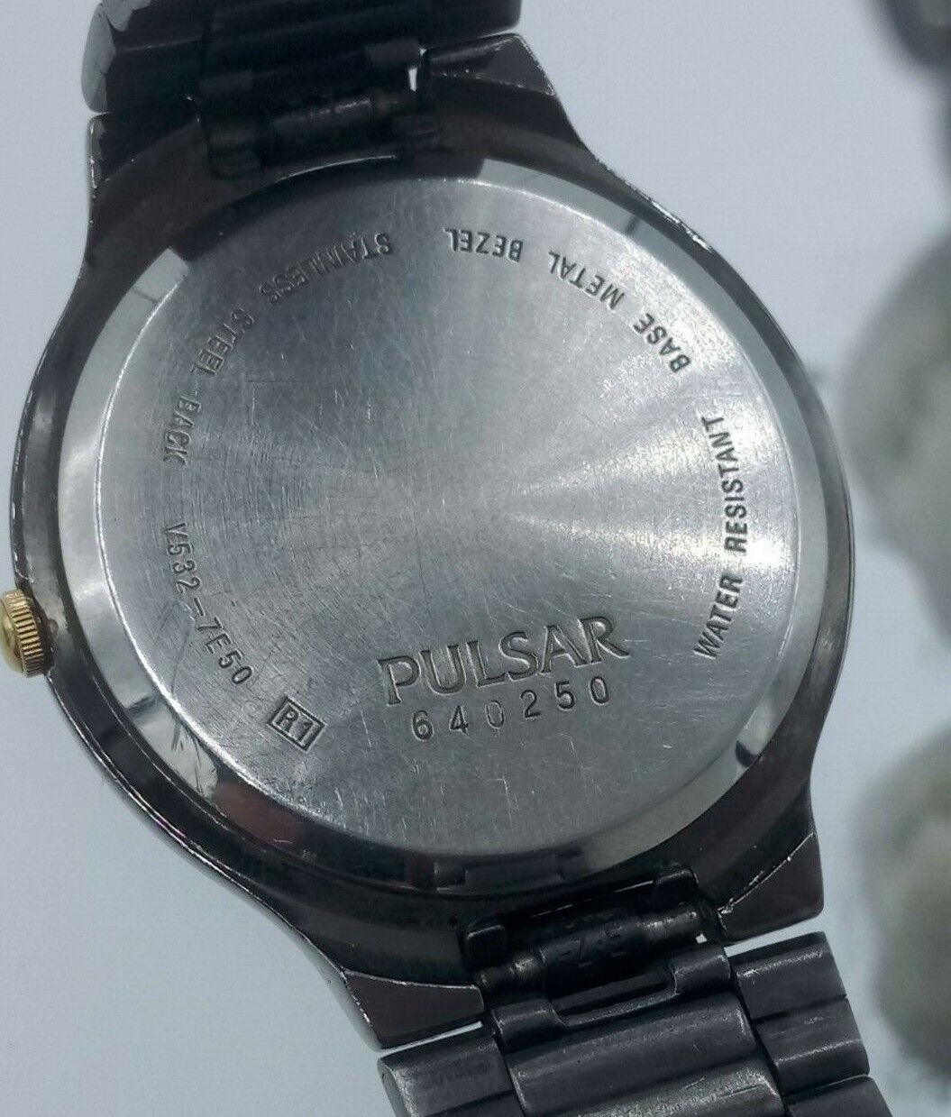 Pulsar V5327E50 men's watch solid stainless steel V532-7E50 analog 5 ATM