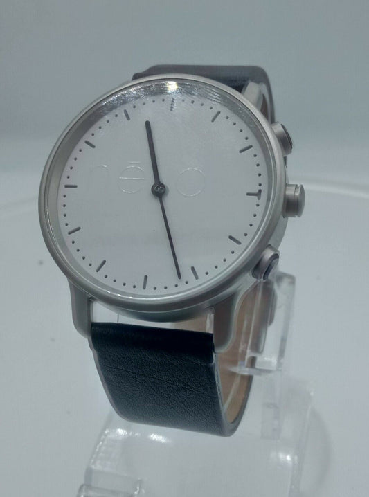 Nevo 015/001 Bluetooth watch minimalist french design fitness tracker 5 ATM