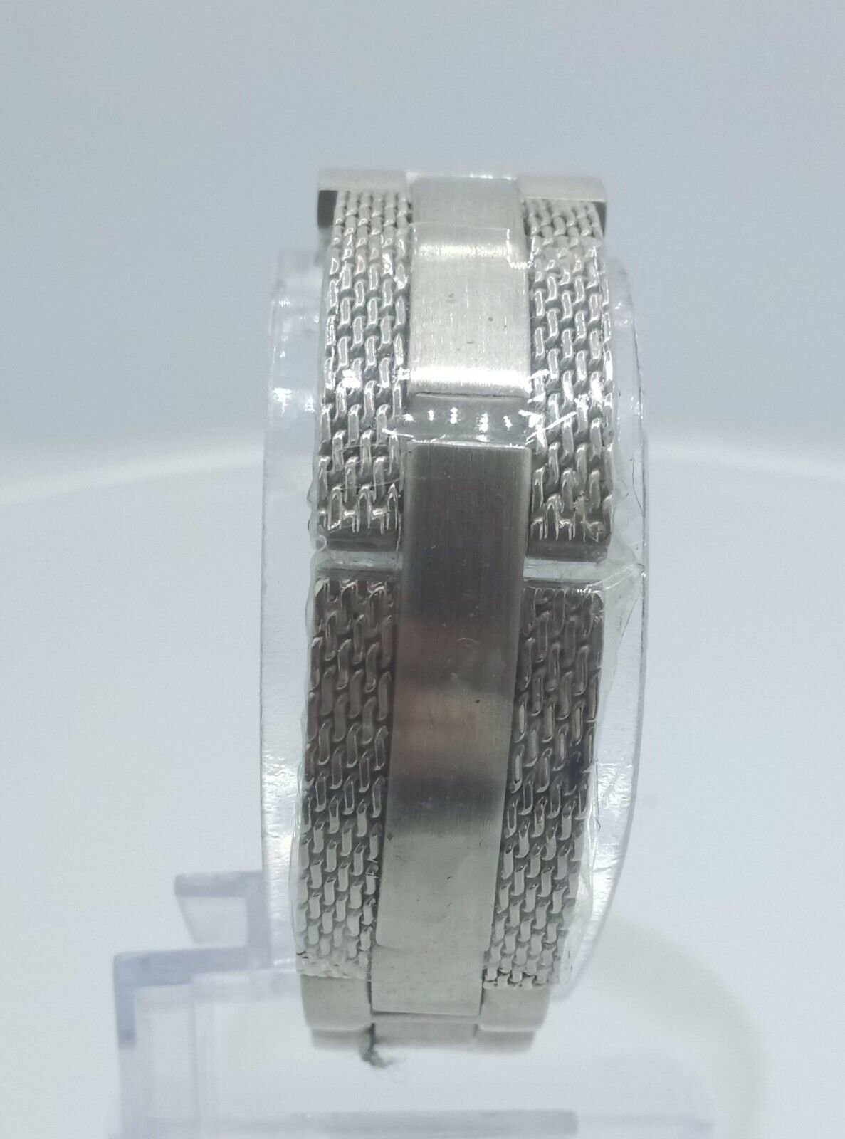 DKNY NY3002 ladies full steel time only watch mesh accents bracelet NY-3002 3ATM