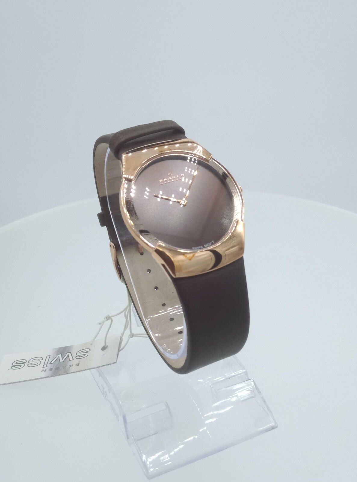 Skagen 582XLRLM Swiss made men's luxury rose gold dresswatch NOS 582XLRLM