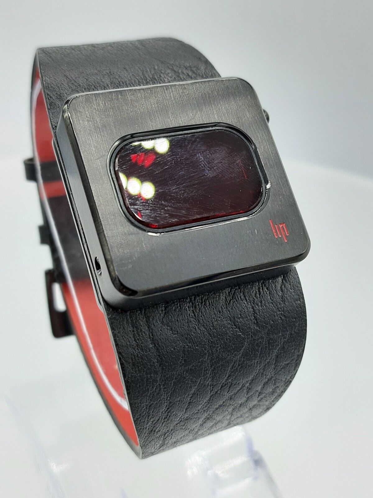 Montre numérique homme LIP 1871112 diode full noir rouge LED design français ...